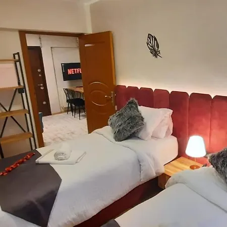 شقة Findikzade Seaside Flats In Lively Fatih Area Very Near Metro And Tourist Sights اسطنبول