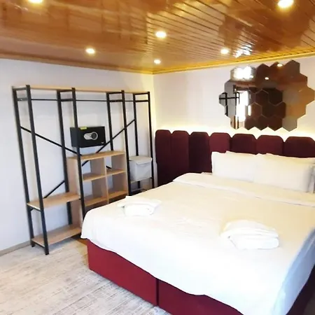 アパート Findikzade Seaside Flats In Lively Fatih Area Very Near Metro And Tourist Sights