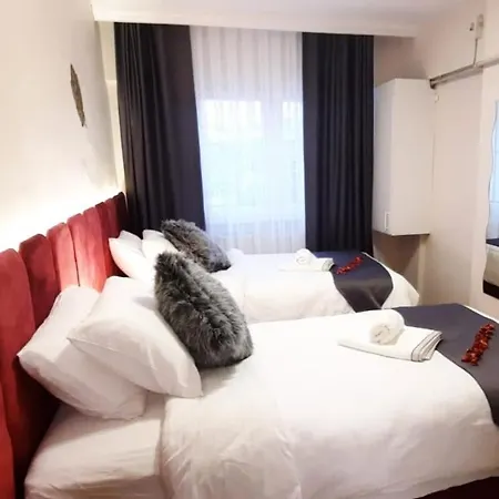 Findikzade Seaside Flats In Lively Fatih Area Very Near Metro And Tourist Sights * イスタンブール